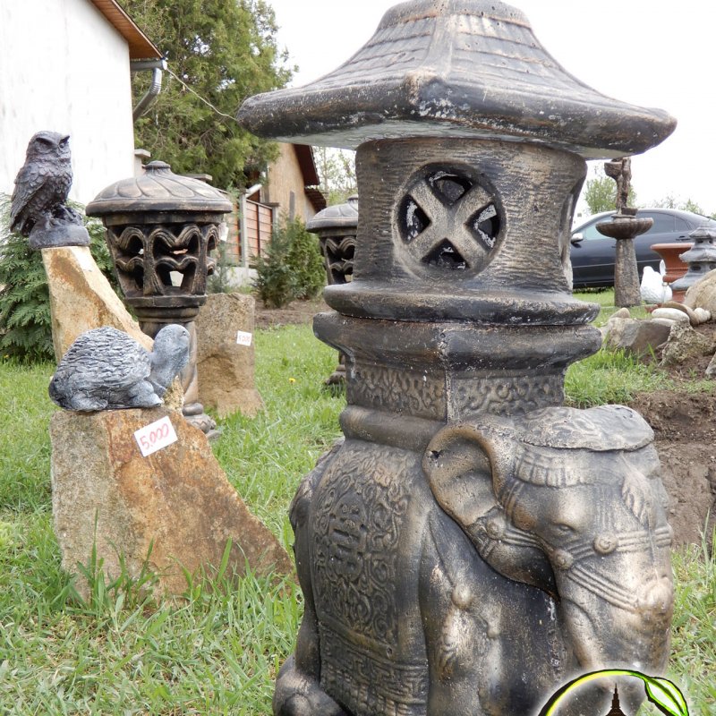 Mindent 'Is' kerti dekoráció 24